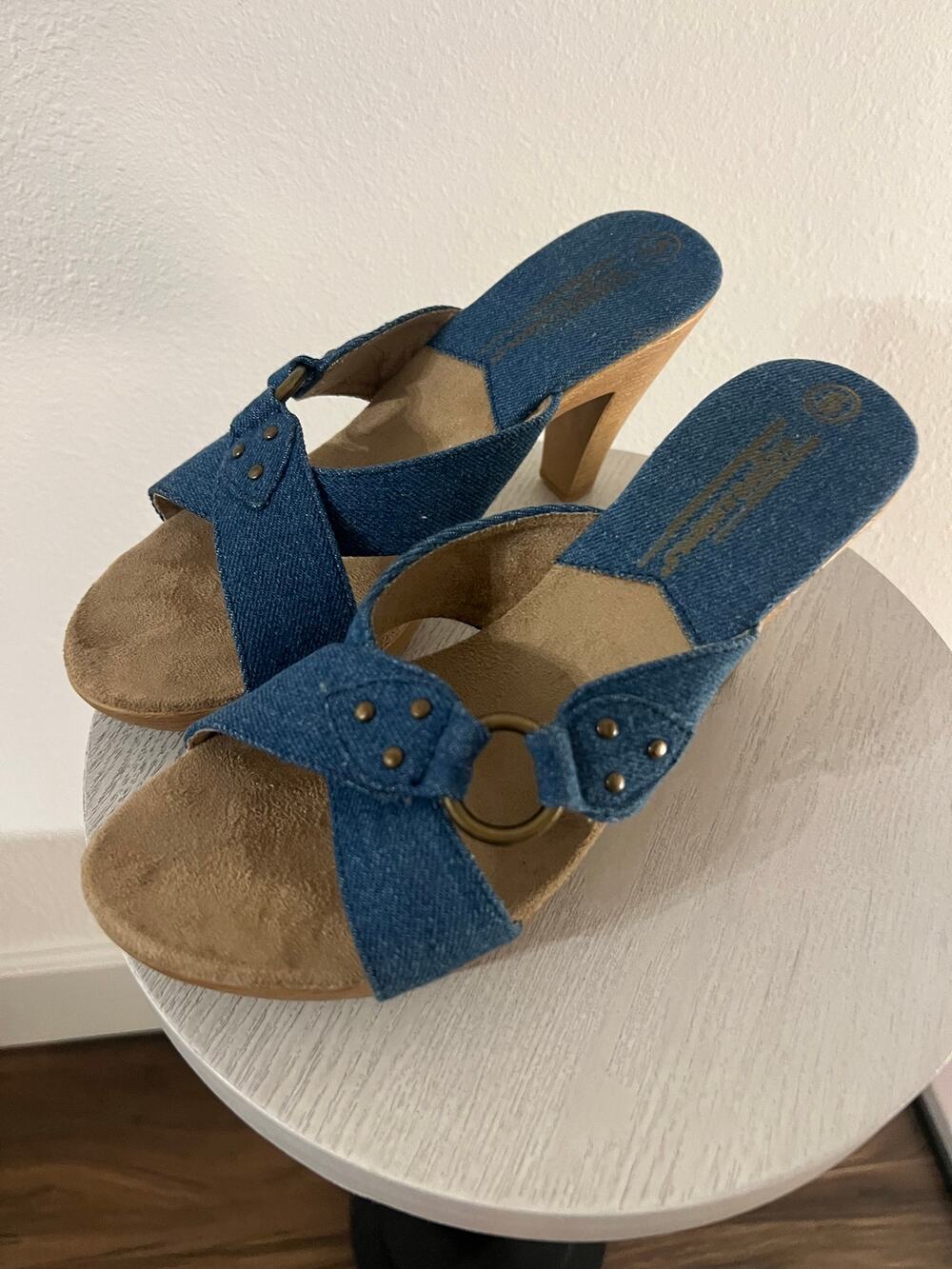 Mossimo Denim Slide Heels – Size 5 👖